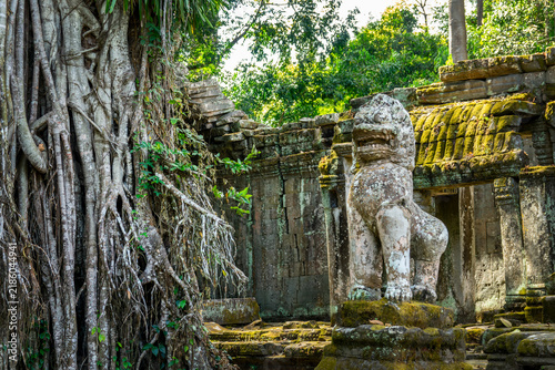 Foto Preah Khan temple in the jungle in Angkor, Siem Reap, Cambodia