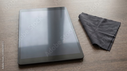 Privacy screen blank tablet