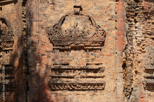 Foto ruined buddhist and hindu khmer temple at sambor prei kuk in the kampong thom pr