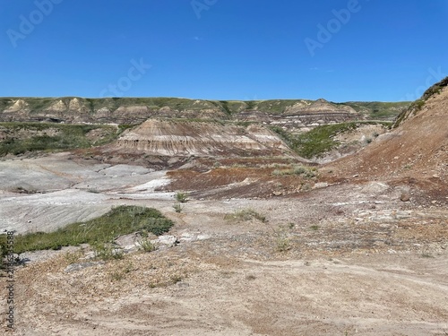 Cuadro en lienzo Eroded Rock Formations in the Canadian Badlands, Drumheller, Alberta