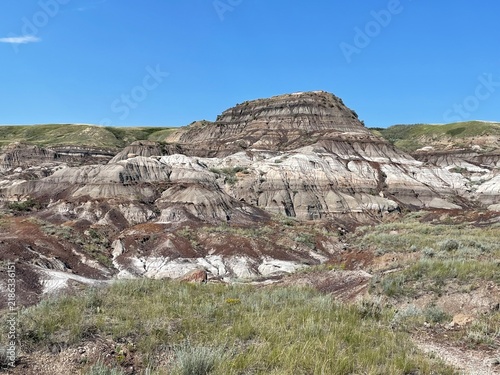Cuadro en lienzo Layered Badlands Rock Formation in Drumheller, Alberta, Canada