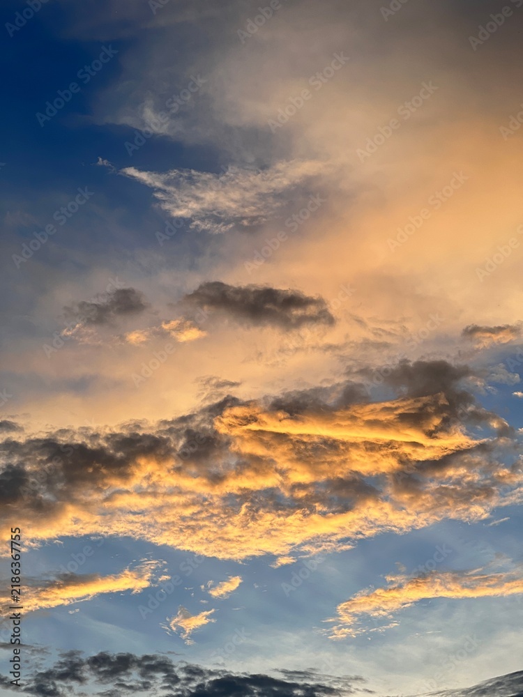 Fototapeta premium sunset in the sky