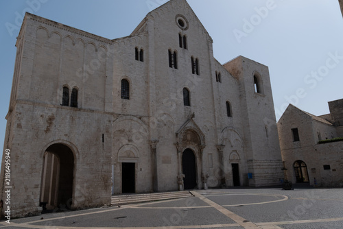 Quadro su tela Facade of the celebrated Basilica of Saint Nicholas in the historic center of Bari, Puglia