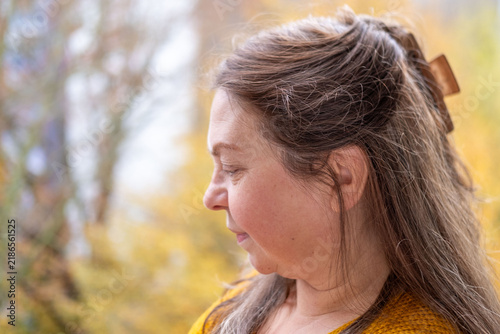Fotografie annoyed mature woman with frustrated expression, Negative emotions, upset middle