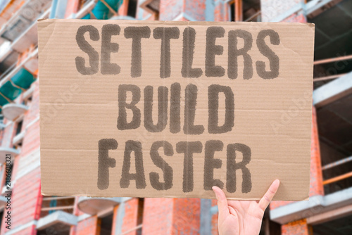 Foto "Settlers build faster" Construction pace accelerates despite international criticism and sanctions