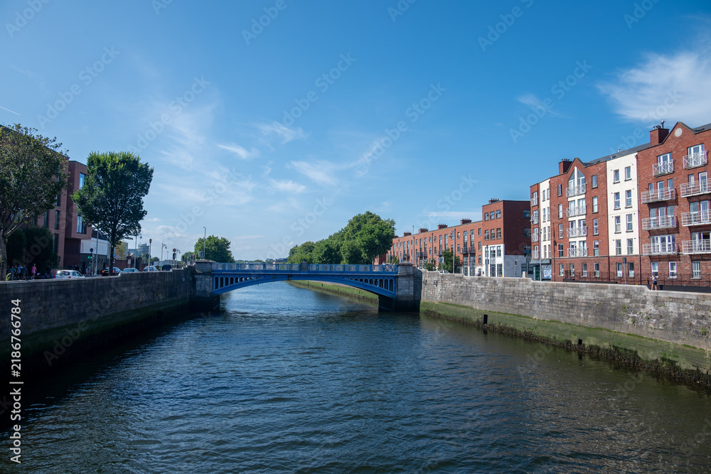 Fototapeta premium Rory O'More Bridge in Dublin