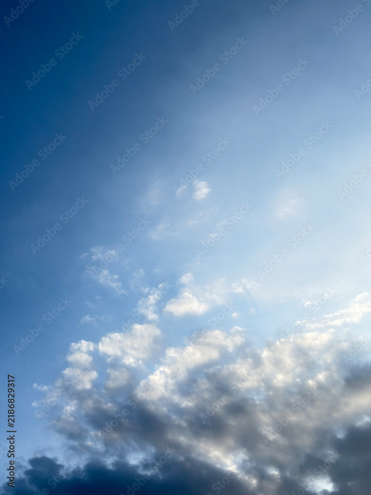 Obraz premium blue sky with clouds