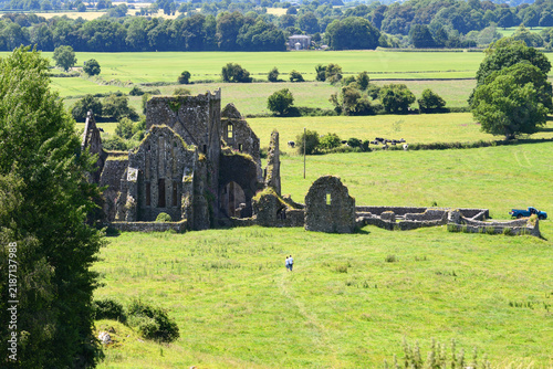 Fotografía Ruins of Hore Abbey (Irish An Mhainistir Liath), a former Cistercian monastery from the 13th century