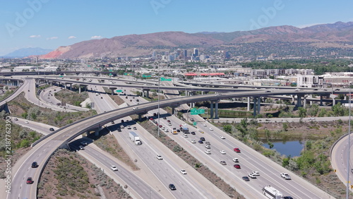Fotografie Aerial view of the Spaghetti Bowl interchange in Salt Lake City