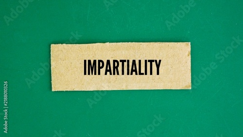 Foto Paper boxes with the word Impartiality