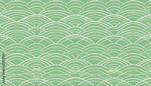Minimal Japanese repeating pattern with thin creamy ivory arcs on a soft green background