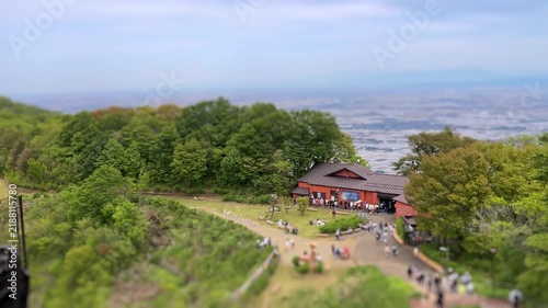 山頂のロープウェイ乗り場のタイムラプス