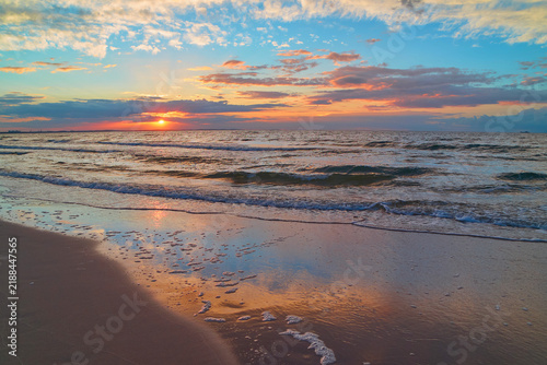 Ein Sonnenuntergang am Strand von Misdroy (polnisch: Międzyzdroje) gehört zu den schönsten Naturerlebnissen an der polnischen Ostseeküste.