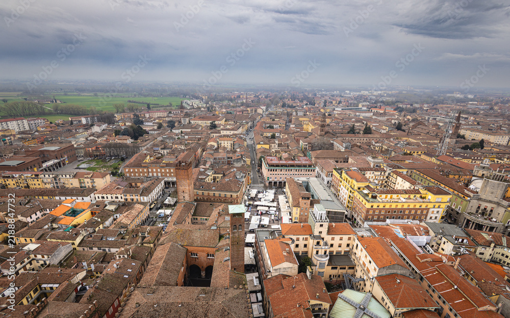 Fototapeta premium Cremona city overview with historic rooftops and market
