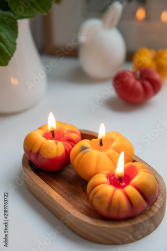 Tomato-shaped decorative candles