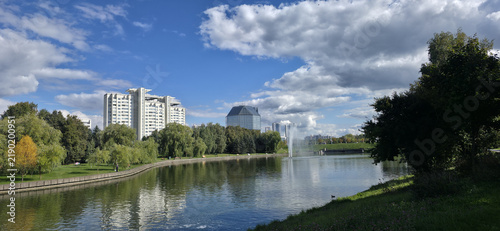 Fountain and National Library across the Slepyanskaya water system in Minsk
