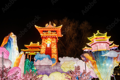 Beijing Yuanmingyuan New Year Lantern Festival: Flower Lanterns in Ancient Chinese Architectural Designs