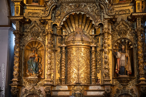 фотографія Golden altarpiece in San Jose Church in Casco Viejo, Panama City, Panama