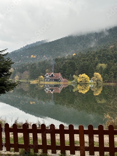 Obraz na plátně bolu lake house