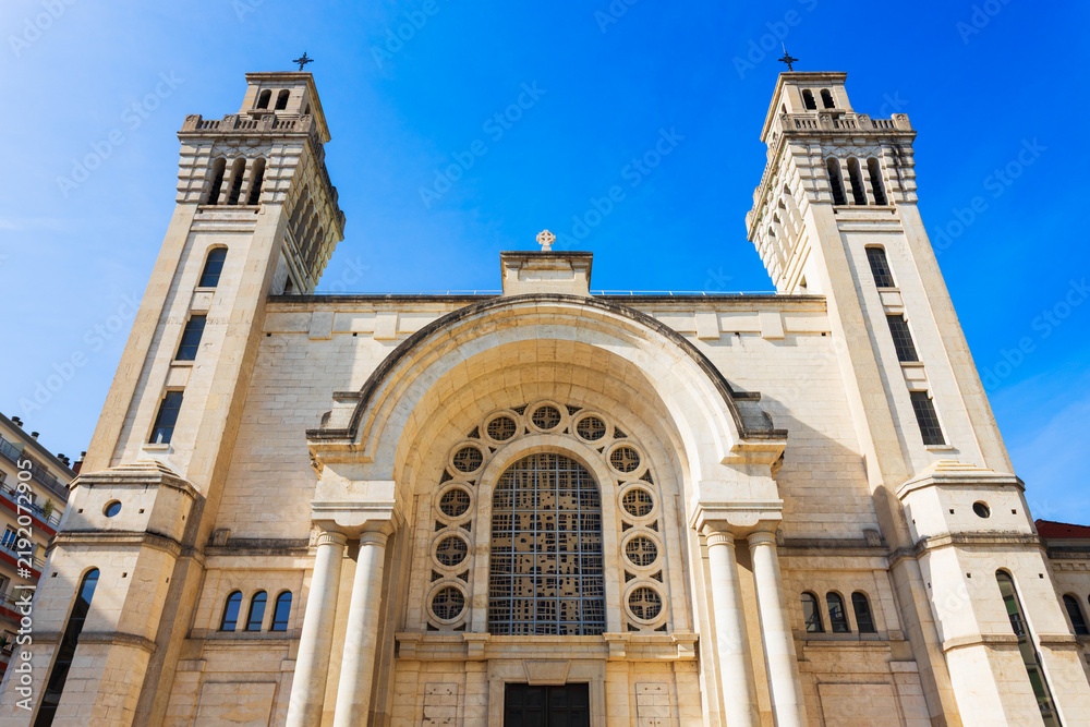 Fototapeta premium Historical Basilique du Sacre Coeur in Grenoble, France