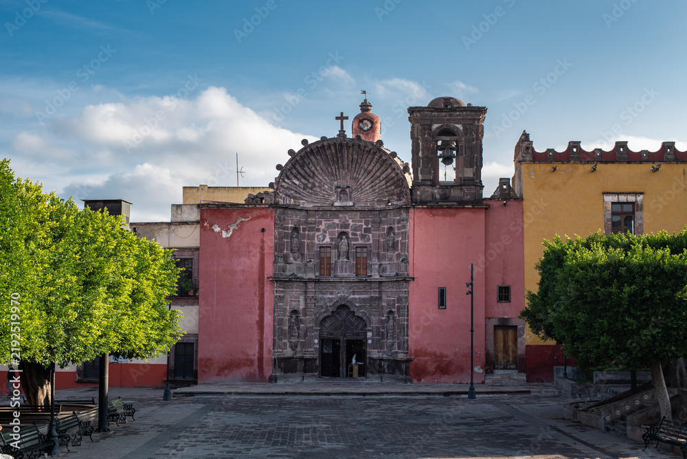 Obraz premium Facade of Our Lady of Health Temple in San Miguel de Allende, Guanajuato, Mexico