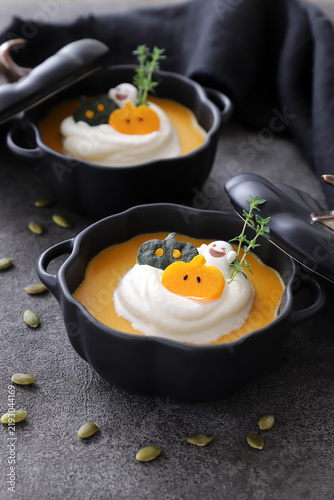 Tapety artystyczne ハロウィン かぼちゃのプリン