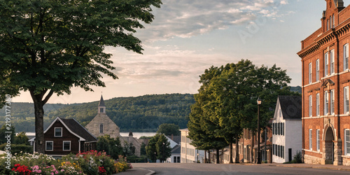 Niagara-on-the-Lake Ontario historic town surrounded by nature