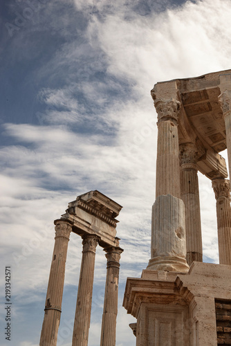 Foto Archaeological tourism in the ruins of the Italian capital