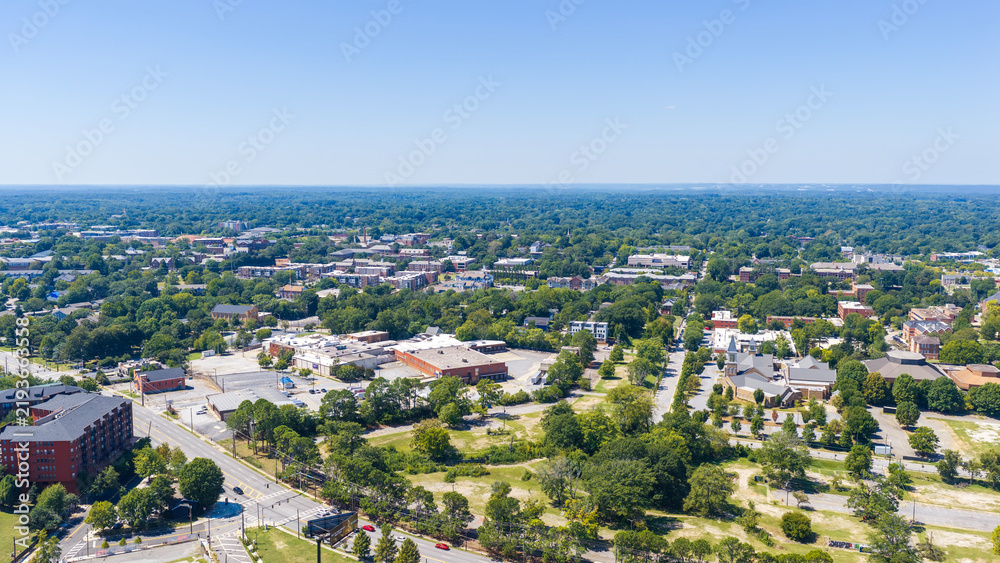 Obraz premium Aerial shot of apartments and office buildings in the skyline in Atlanta Georgia USA