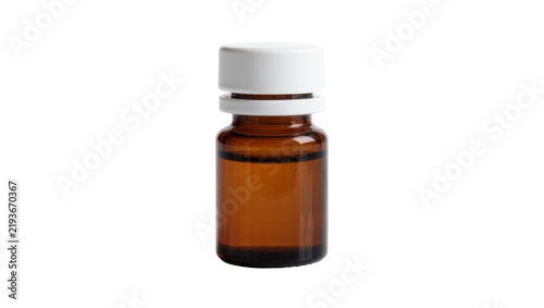 Fotografía Amber glass essential oil bottle with white cap, isolated on transparent backgro