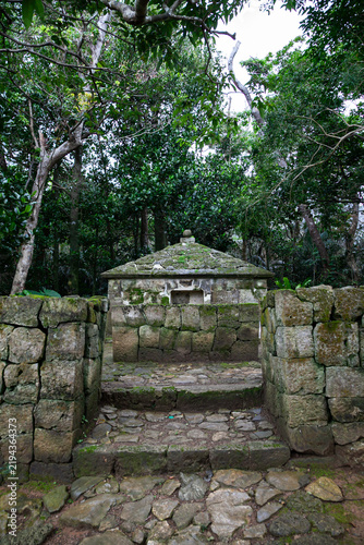 Photography 義本王の墓・ぎほんおうのはか
