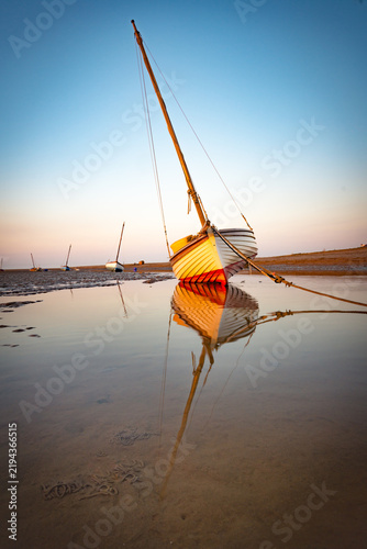 Naklejka sailboat at sunset