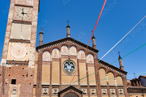 Fotografía Historic Santi Gaudenzio ed Eusebio church in Gambolo, Pavia province, Italy