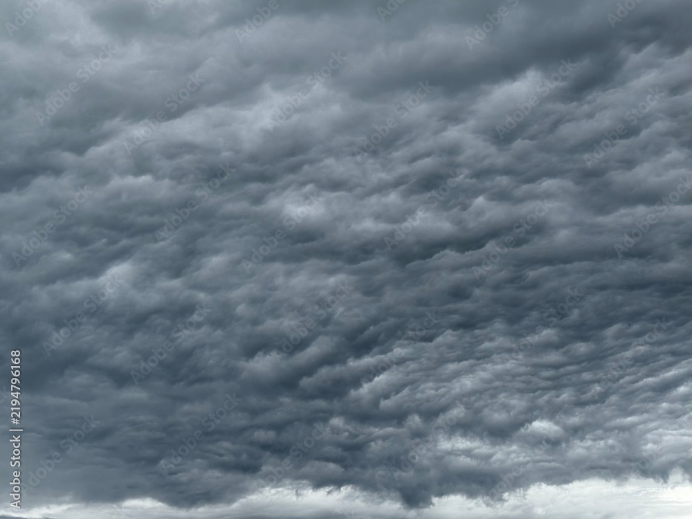 Fototapeta premium dark cloudy sky, stormy sky, natural cloudscape background