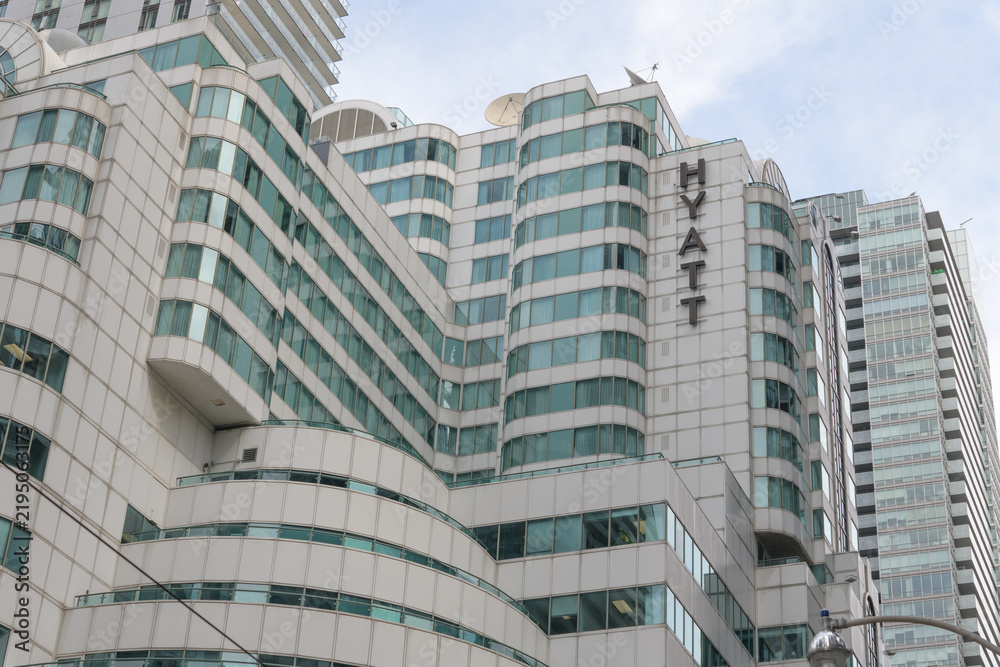 Obraz premium west facing elevation of Hyatt Regency, a hotel, located at 370 King St W, Toronto