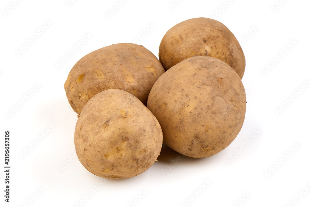 Fototapeta premium Fresh Russet Potatoes Isolated on White Background