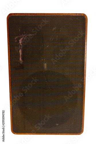 Foto A vintage wooden speaker with a grill isolated on white background