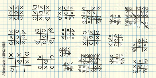 Фотография tic tac toe boodle xo game hand drawn pencil line game elements tic-tac-toe play