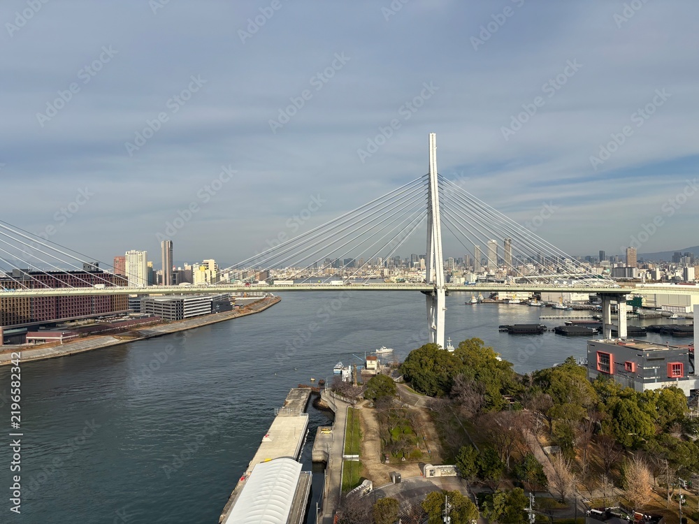 Obraz premium bridge over the river