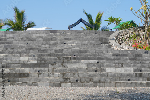Foto Grey outdoor stone staircase texture with built-in step lights.
