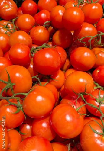 Tomaten in einem Supermarkt zur Hintergrund Nutzung