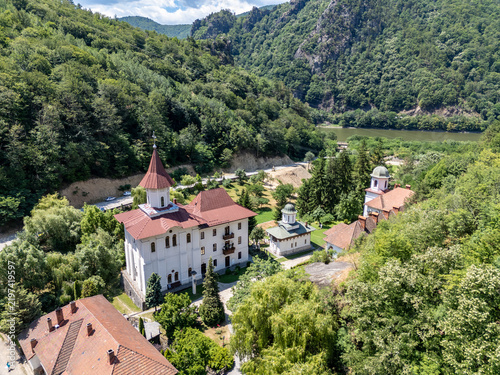 Foto Turnu monastery in Romania