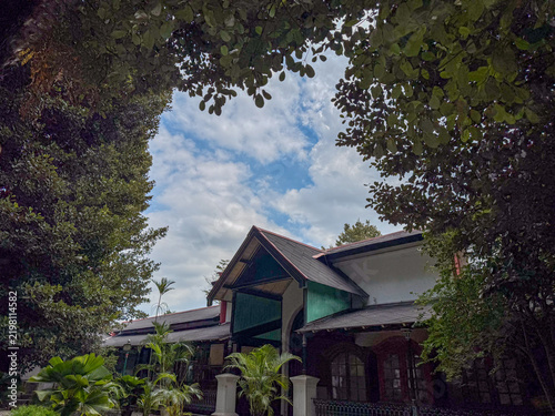 Bild auf Leinwand Traditional palace buildings surrounded by trees at Yogyakarta Sultan Palace