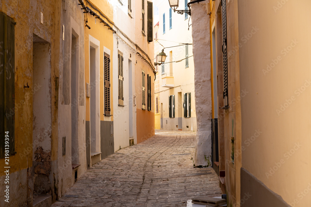 Obraz premium Ciutadella de menorca old town narrow street