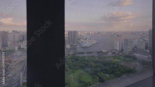 ビルから眺める東京湾岸エリア