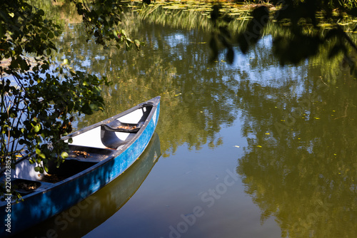 Cuadro en lienzo canoë accosté