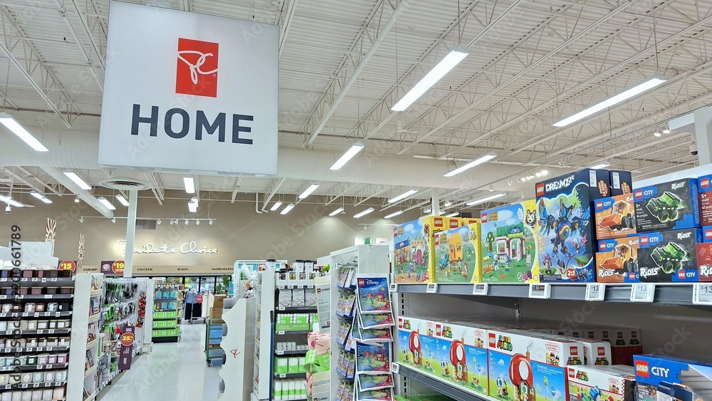 Obraz premium Toronto President Choice Home store interior with toy aisle