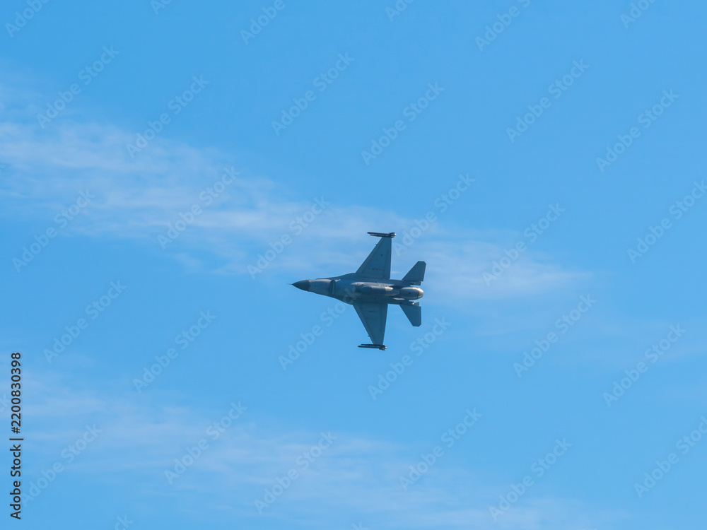 Fototapeta premium F-16 fighter jet during a training flight