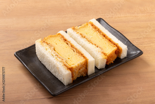 だし巻き卵　厚焼きたまご　サンドウィッチ