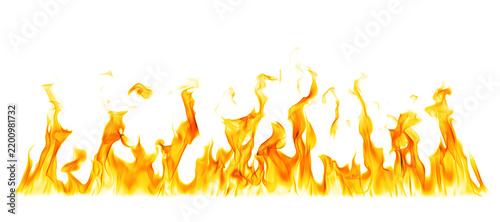 Foto Golden orange flames rising along a clean white background, creating a bright fiery border effect for posters, banners, advertising, digital artwork, cinematic graphics, and creative designs